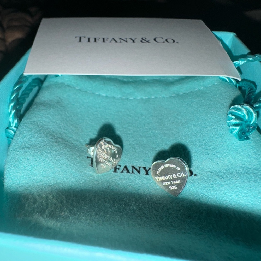 Authentic Return to Tiffany Heart Tag Stud Earrings
